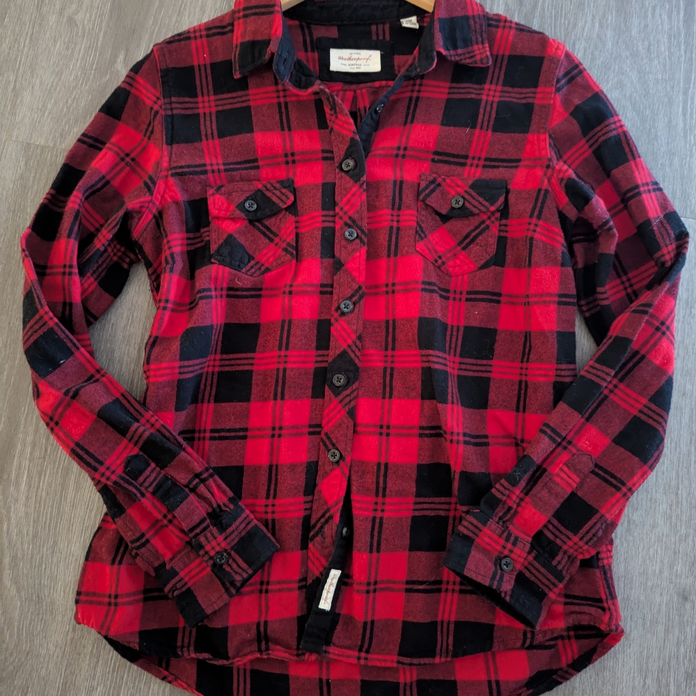 Mi Red and Black Button Down Shirt
